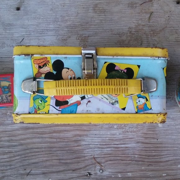 vintage Mickey Mouse Club lunchbox with Thermos - Picture 8 of 8